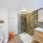 T2 Dans Avec Piscine Apartment *