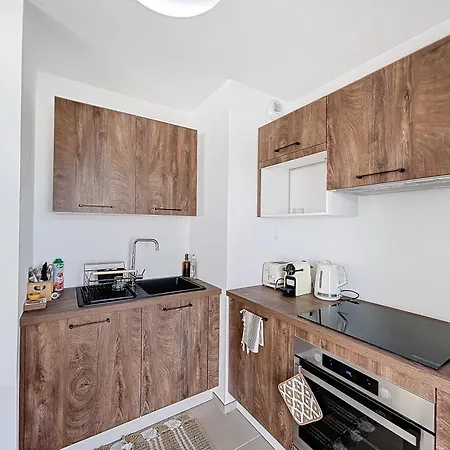 T2 Dans Avec Piscine * Кальви