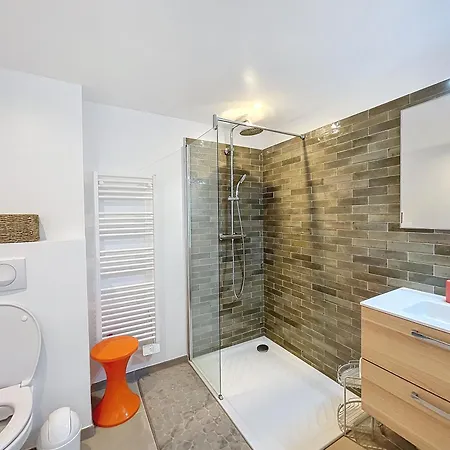 T2 Dans Avec Piscine Апартаменты *