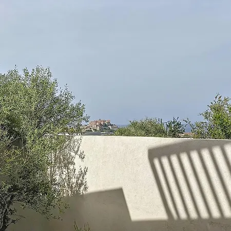 T2 Dans Avec Piscine Appartement